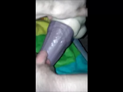 സുന്ദരിയായ PAWG കെൽസി മൺറോയെ കഴുതയിൽ വീഴ്ത്തി