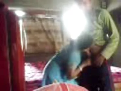 ജെസ്സിയും ഹാർലിയും കുറച്ച് രസിക്കുന്നു