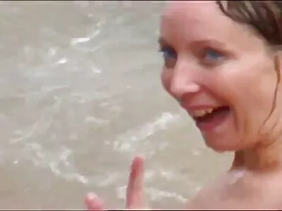 അഡ്രിയാന ചേച്ചിക്ക് ഒരു പഴയ കുത്ത് നുകർന്നു
